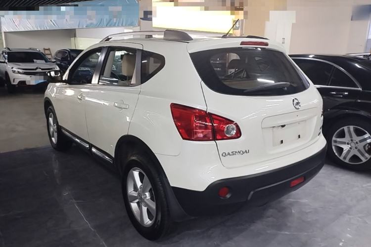 Used Nissan Qashqai 2015 2.0 XL Coolfire CVT 2WD Rear Left 45 Deg