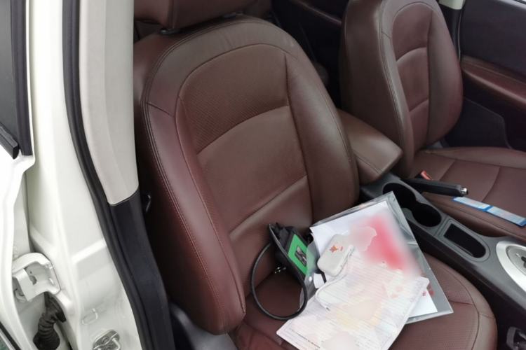 Used Nissan Qashqai 2015 2.0 XV Cool CVT 2WD Right Front Seat
