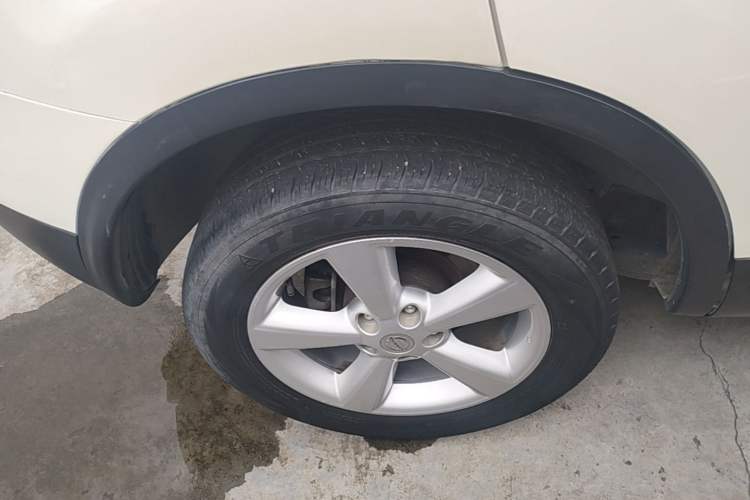 Used Nissan Qashqai 2015 2.0 XL Coolfire CVT 2WD Right Rear Wheel Hub