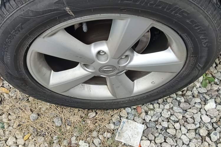 Used Nissan Qashqai 2015 2.0 XV Coolray CVT 2WD Right Rear Wheel Hub