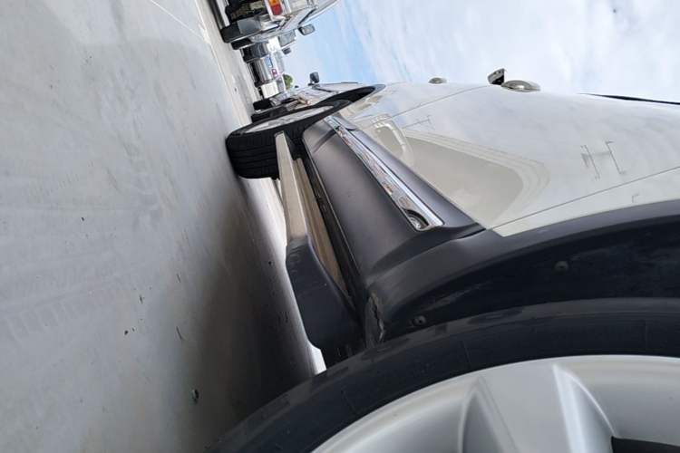 Used Nissan Qashqai 2015 2.0 XL Coolfire CVT 2WD Right Side Sill