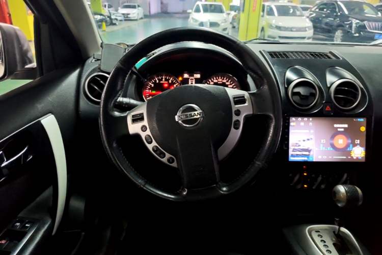 Used Nissan Qashqai 2015 2.0 XL Coolfire CVT 2WD Steering Wheel