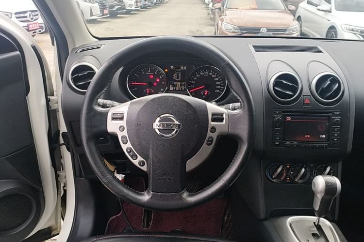 Used Nissan Qashqai 2015 2.0 XL Coolfire CVT 2WD Steering Wheel