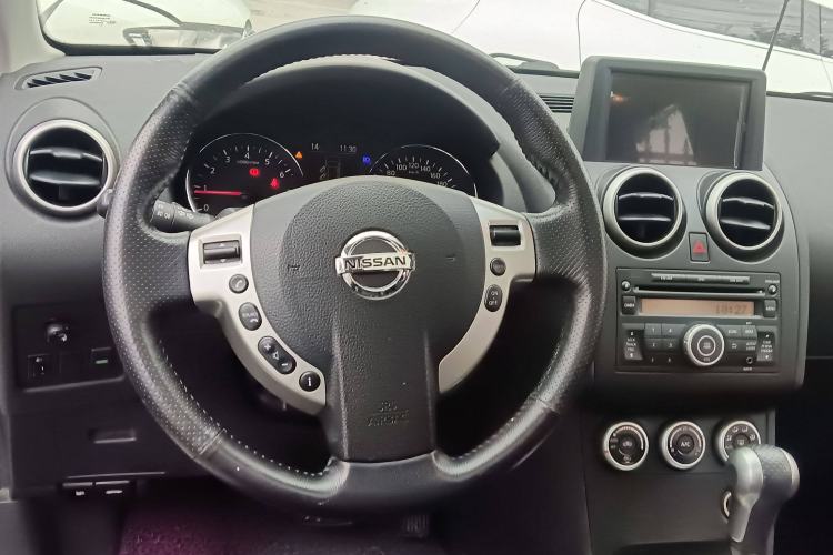 Used Nissan Qashqai 2015 2.0 XV Coolray CVT 2WD Steering Wheel