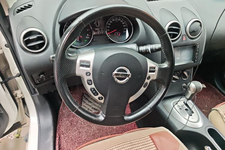 Used Nissan Qashqai 2015 2.0 XL Coolfire CVT 2WD Steering Wheel