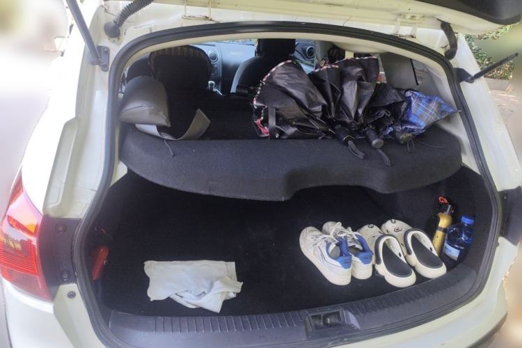 Used Nissan Qashqai 2015 2.0 XL Coolfire CVT 2WD Trunk