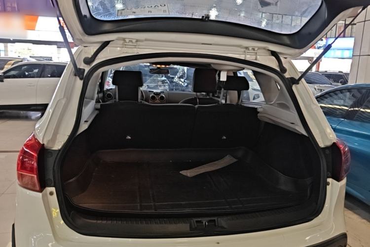 Used Nissan Qashqai 2015 2.0 XL Coolfire CVT 2WD Trunk