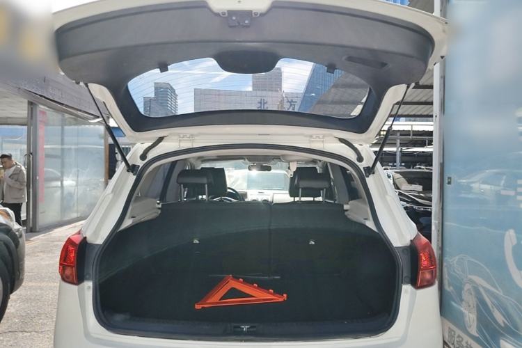Used Nissan Qashqai 2015 2.0 XL Coolfire CVT 2WD Trunk