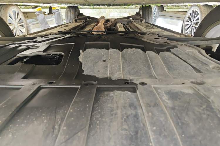 Used Nissan Qashqai 2015 2.0 XL Coolfire CVT 2WD Chassis Front