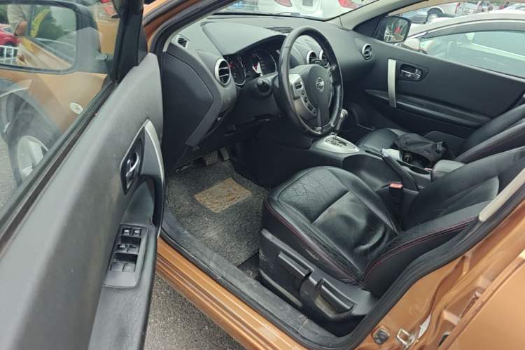 Used Nissan Qashqai 2015 2.0 XL Coolfire CVT 2WD Driver Seat