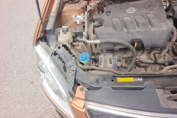 Used Nissan Qashqai 2015 2.0 XL Coolfire CVT 2WD Engine Bay Right