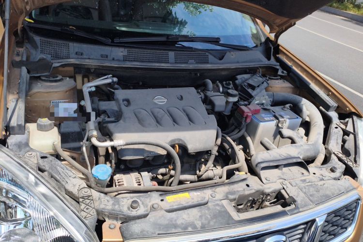 Used Nissan Qashqai 2015 2.0 XL Cool Fire MT 2WD Engine Bay