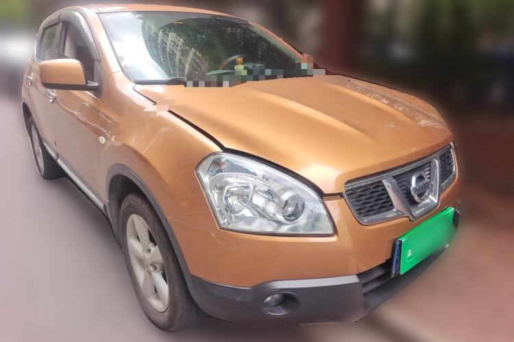 Used Nissan Qashqai 2015 2.0 XL Coolfire CVT 2WD Front Right 45 Deg