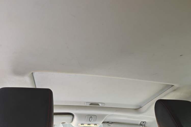 Used Nissan Qashqai 2015 2.0 XL Coolfire CVT 2WD Headliner