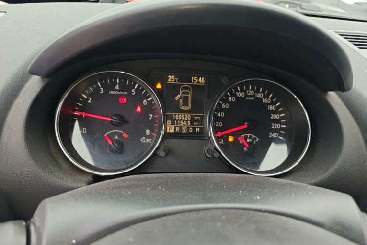 Used Nissan Qashqai 2015 2.0 XL Coolfire CVT 2WD Instrument Cluster