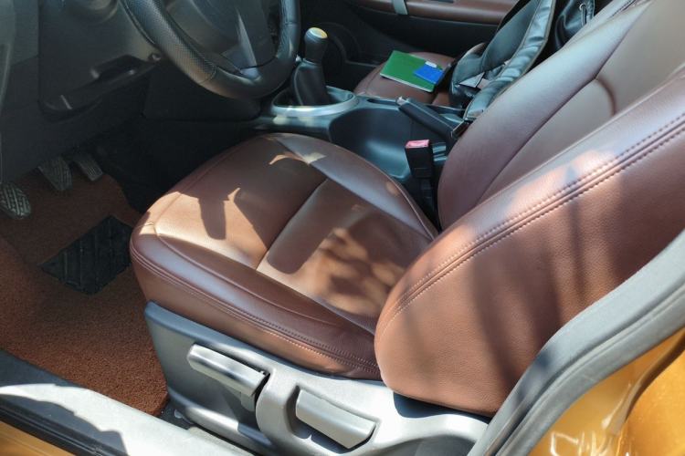 Used Nissan Qashqai 2015 2.0 XL Cool Fire MT 2WD Left Front Seat