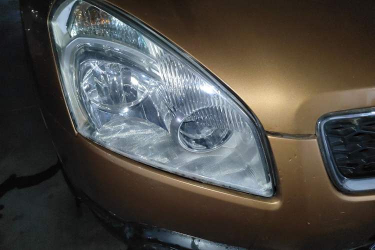 Used Nissan Qashqai 2015 2.0 XL Coolfire CVT 2WD Right Front Headlight