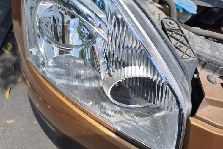 Used Nissan Qashqai 2015 2.0 XL Cool Fire MT 2WD Right Front Headlight