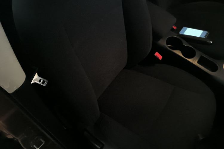 Used Nissan Qashqai 2015 2.0 XL Coolfire CVT 2WD Right Front Seat