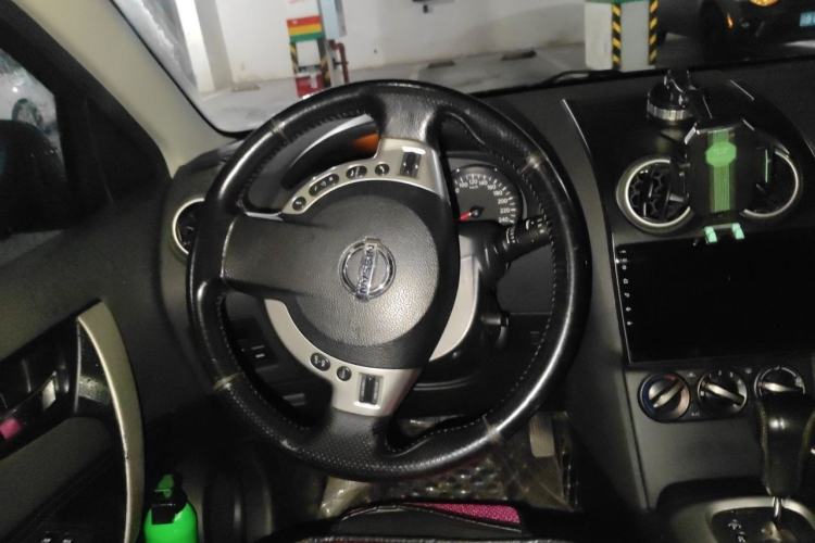 Used Nissan Qashqai 2015 2.0 XL Coolfire CVT 2WD Steering Wheel