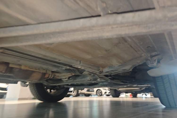 Used Nissan Qashqai 2016 2.0L CVT Elite Edition Chassis Front Right