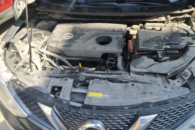 Used Nissan Qashqai 2016 2.0L CVT Luxury Edition Engine Bay