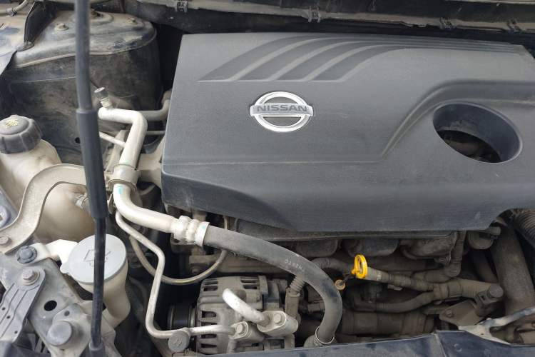 Used Nissan Qashqai 2016 2.0L CVT Luxury Edition Engine Bay Right