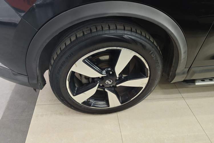 Used Nissan Qashqai 2016 2.0L CVT Flagship Edition Exterior 7