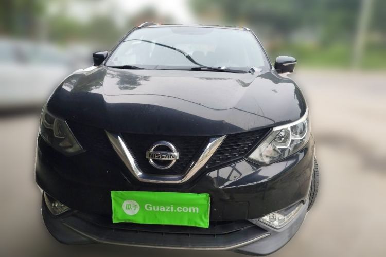 Used Nissan Qashqai 2016 2.0L CVT Luxury Edition Front