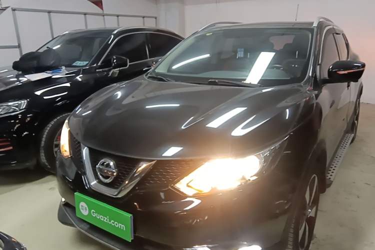 Used Nissan Qashqai 2016 2.0L CVT Luxury Edition Front