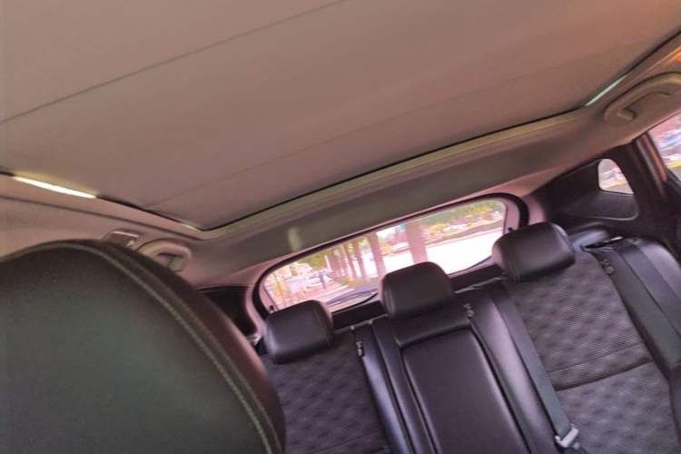 Used Nissan Qashqai 2016 2.0L CVT Luxury Edition Headliner