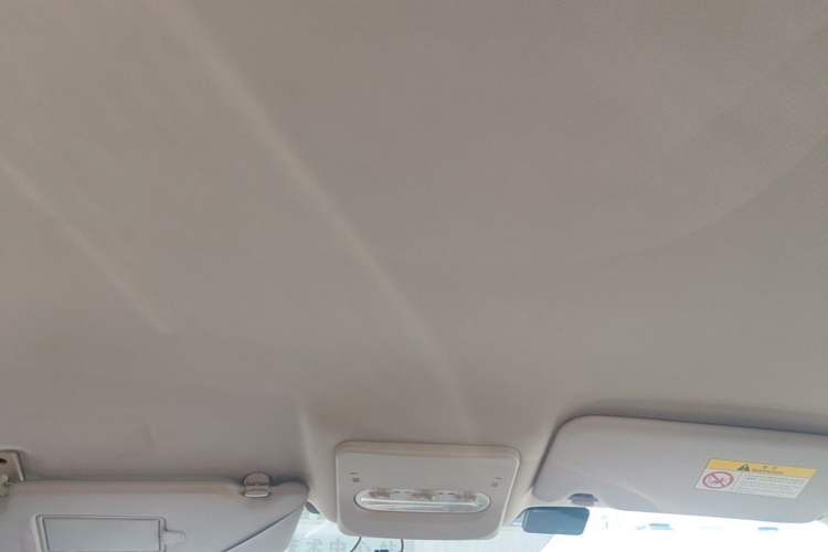 Used Nissan Qashqai 2016 2.0L CVT Elite Edition Headliner