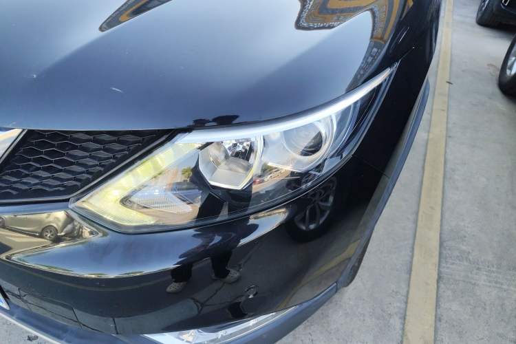 Used Nissan Qashqai 2016 2.0L CVT Flagship Edition Left Front Headlight