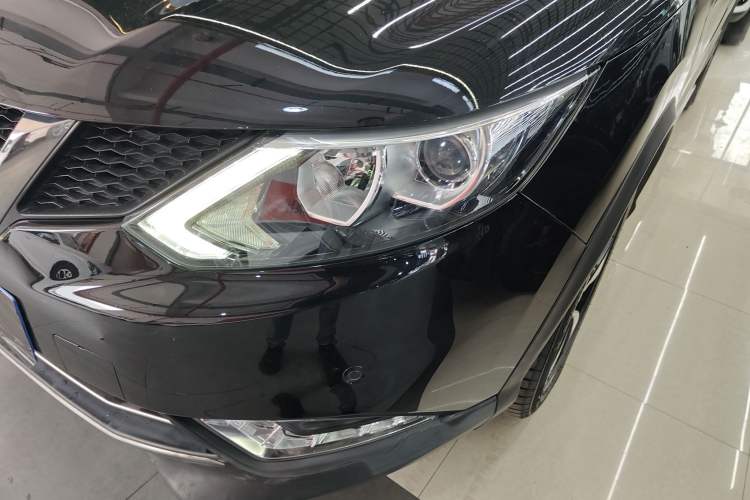 Used Nissan Qashqai 2016 2.0L CVT Flagship Edition Left Front Headlight