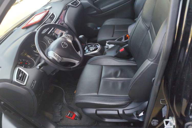 Used Nissan Qashqai 2016 2.0L CVT Flagship Edition Left Front Seat