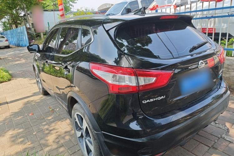 Used Nissan Qashqai 2016 2.0L CVT Luxury Edition Rear Left 45 Deg