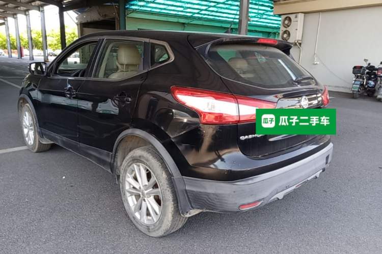 Used Nissan Qashqai 2016 2.0L CVT Elite Edition Rear Left 45 Deg