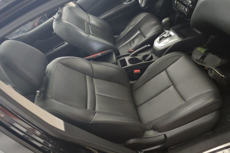 Used Nissan Qashqai 2016 2.0L CVT Flagship Edition Right Front Seat