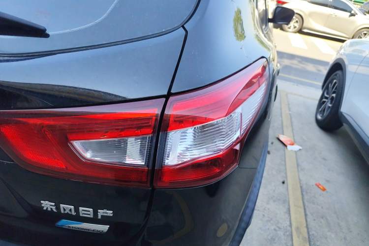 Used Nissan Qashqai 2016 2.0L CVT Flagship Edition Right Rear Taillight