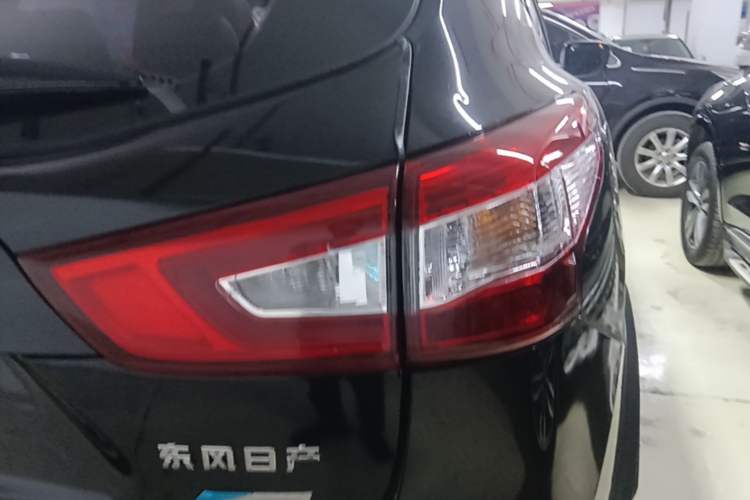 Used Nissan Qashqai 2016 2.0L CVT Luxury Edition Right Rear Taillight
