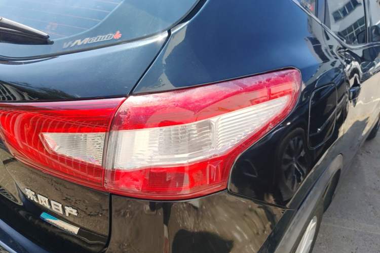 Used Nissan Qashqai 2016 2.0L CVT Elite Edition Right Rear Taillight