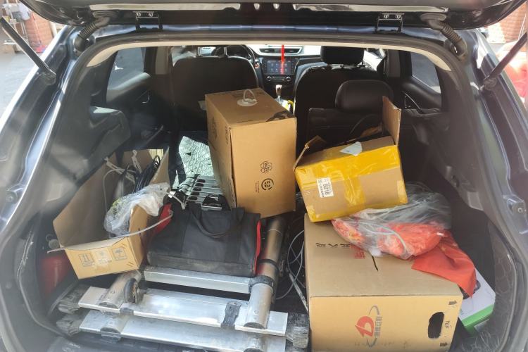 Used Nissan Qashqai 2016 2.0L CVT Luxury Edition Trunk