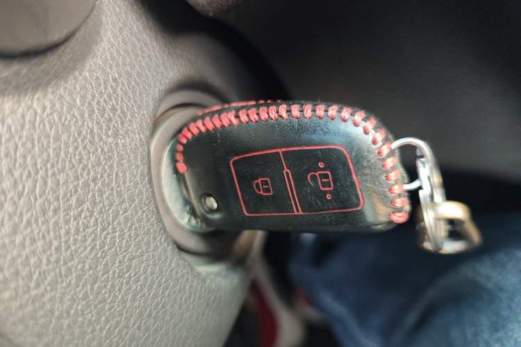 Used Nissan Qashqai 2016 2.0L CVT Elite Edition Vehicle Key
