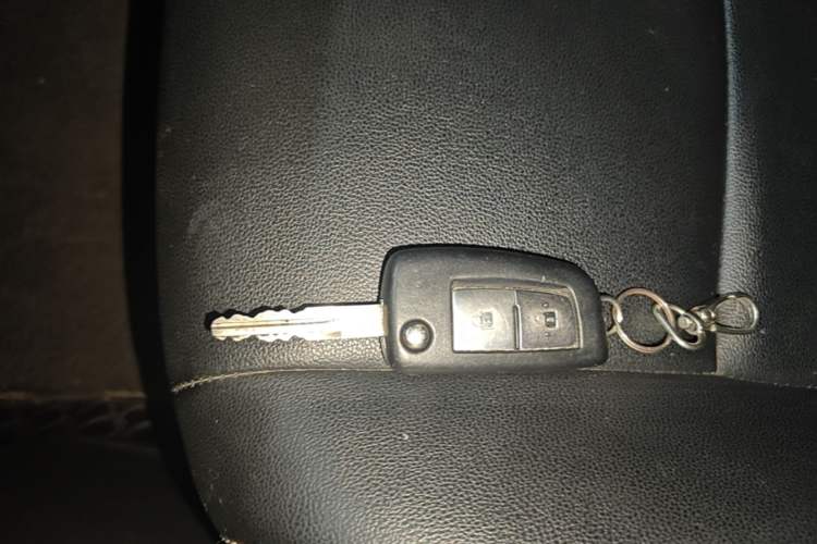 Used Nissan Qashqai 2016 2.0L CVT Elite Edition Vehicle Key
