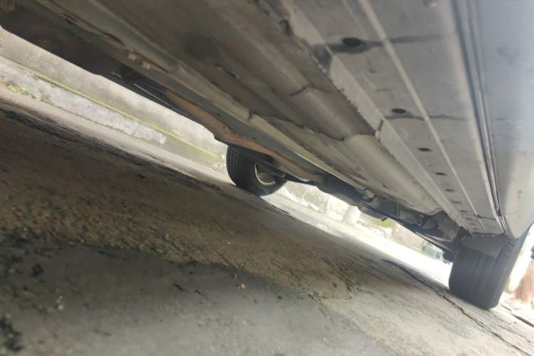 Used Nissan Qashqai 2016 2.0L CVT Elite Edition Chassis Front Left