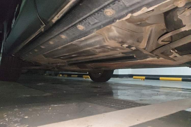 Used Nissan Qashqai 2016 2.0L CVT Elite Edition Chassis Rear Left
