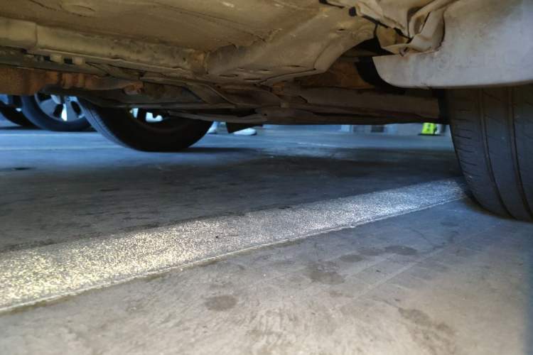 Used Nissan Qashqai 2016 2.0L CVT Elite Edition Chassis Rear Right