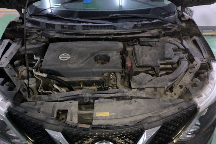 Used Nissan Qashqai 2016 2.0L CVT Luxury Edition Engine Bay