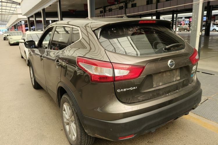 Used Nissan Qashqai 2016 2.0L CVT Elite Edition Exterior 2
