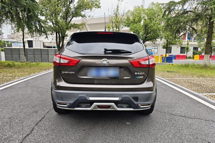 Used Nissan Qashqai 2016 2.0L CVT Luxury Edition Exterior 5